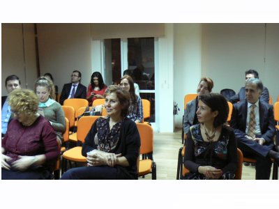 ODAMIZDA ÜYELERİMİZLE BİRLİKTE BARSELONA BARSELONA FİLMİNİ İZLEDİK 