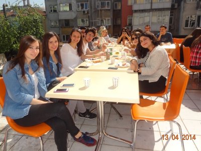 ÖĞRENCİ TEMSİLCİLİKLERİMİZLE KAHVALTI VE BOWLİNG ETKİNLİĞİ GERÇEKLEŞTİRİLMİŞTİR