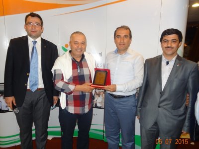 MESLEKTE 35 YILINI DOLDURAN ÜYELERİMİZE PLAKET VERİLDİ