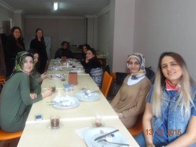 KADIN KOMİSYONU KOORDİNATÖRLÜĞÜNDE KAHVALTI VE MESLEKİ SÖYLEŞİ GERÇEKLEŞTİRİLMİŞTİR