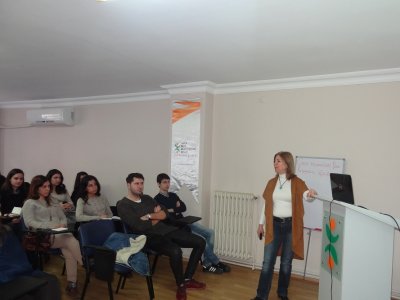 2 DÖNEM MESLEKİ KOÇLUK PROJESİ KAPSAMINDAKİ MENTİ ORYANTASYON EĞİTİMİ GERÇEKLEŞTİRİLDİ 