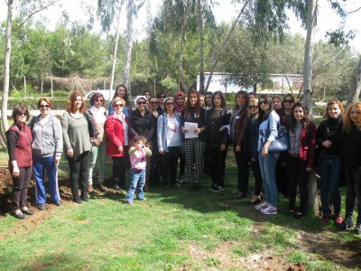 ERKEK TERÖRÜNE KURBAN GİDEN KADINLARIMIZI FİDANLARLA YAŞATIYORUZ 