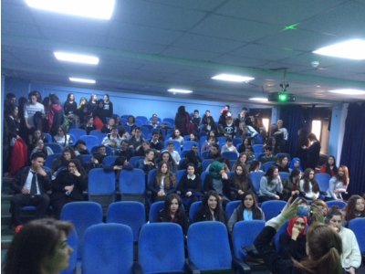 BEYKOZ BARBAROS HAYRETTİN PAŞA MESLEKİ VE TEKNİK ANADOLU LİSESİ’NDE ODA VE MESLEKİ TANITIMI İLE BİLİNÇLİ GIDA TÜKETİMİ BGT SEMİNERİ GERÇEKLEŞTİRİLMİŞTİR