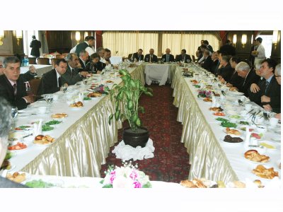 CHP GENEL BAŞKANI KEMAL KILIÇDAROĞLU İLE TMMOB VE BAĞLI ODALAR TOPLANTIDA BİR ARAYA GELDİ