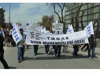 1 MAYIS EMEK VE DAYANIŞMA GÜNÜNÜ KUTLADIK