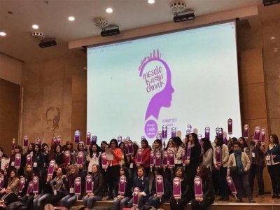 TMMOB 2 KADIN SEMPOZYUMU8217;’MESELE KADIN OLMAK’’ BAŞLIĞINDA GERÇEKLEŞTİRİLDİ