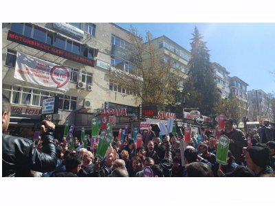 TMMOB ÜYELERİ PROVOKASYONA GEÇİT VERMEDİ