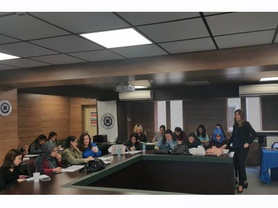 İSTANBUL AYDIN ÜNİVERSİTESİ GIDA TEKNOLOJİSİ BÖLÜMÜ ÖĞRENCİLERİNE ISO 22000:2005 GIDA GÜVENLİĞİ YÖNETİM SİSTEMİ TEMEL EĞİTİMİ GERÇEKLEŞTİRİLMİŞTİR