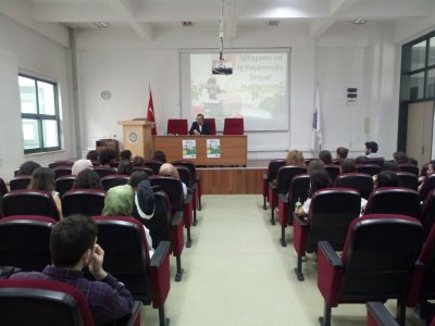 YILDIZ TEKNİK ÜNİVERSİTESİ ÖĞRENCİ TEMSİLCİLİĞİMİZ SEMİNER VE SÖYLEŞİ GERÇEKLEŞTİRMİŞTİR