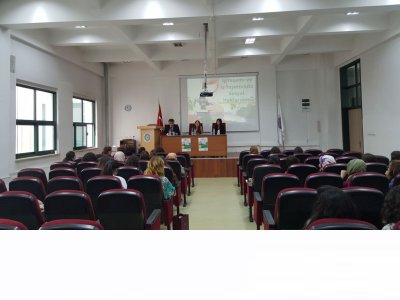 YILDIZ TEKNİK ÜNİVERSİTESİ ÖĞRENCİ TEMSİLCİLİĞİMİZ SEMİNER VE SÖYLEŞİ GERÇEKLEŞTİRMİŞTİR