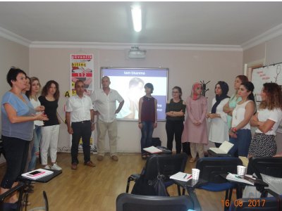 İLKYARDIM SEMİNERİ GERÇEKLEŞTİRLDİ